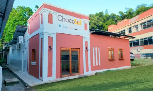 
				
					Primeira fábrica de chocolates de economia solidária é inaugurada na Bahia
				
				