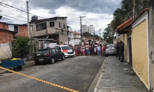 
				
					Assassino em série conhecido como 'Pedrinho Matador' é morto na porta de casa em São Paulo
				
				