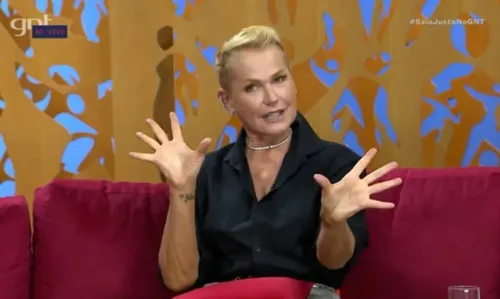 
				
					Xuxa revela desejo de conhecer casa de swing: 'Gostaria de fazer antes dos 60 anos'
				
				